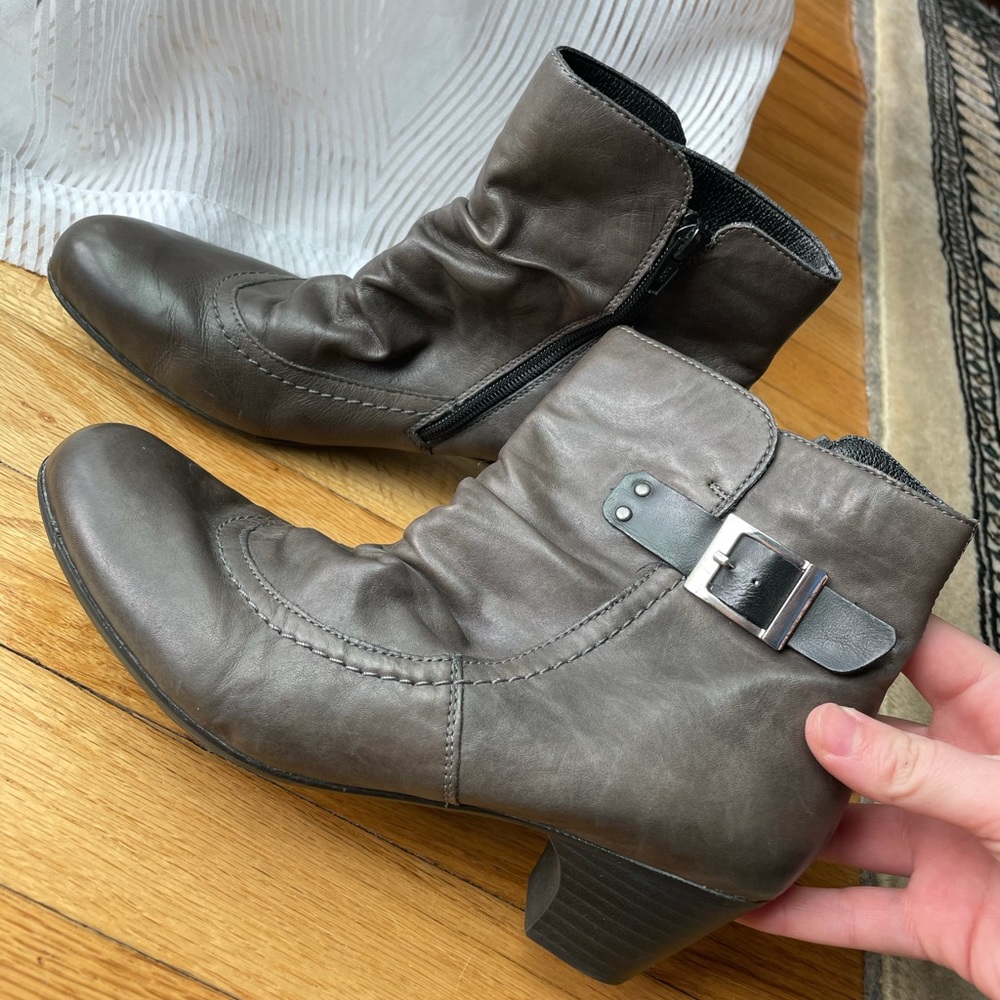 Rieker short boots